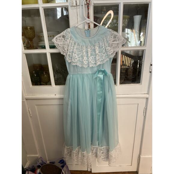 Vintage Girls 8 JC Penny Blue Lace Maxi Dress Long Gown USA Retro - Picture 15 of 15